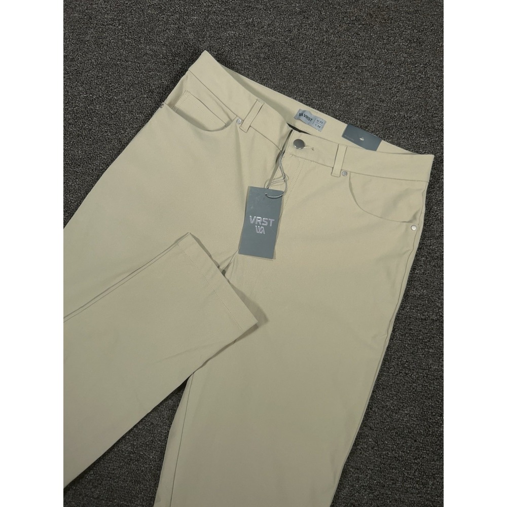 New VRST Commuter Slim Fit 5 Pocket Pants Men's 33x34 (Fits 33x33) Beige